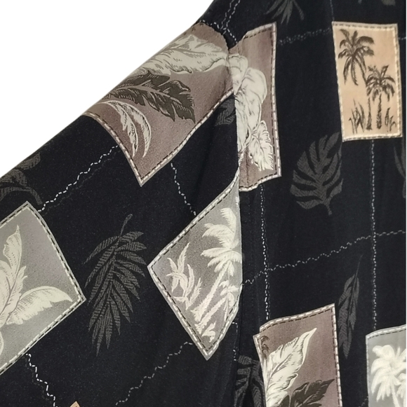 Vintage St. John's Bay Hawaiian Shirt Size X-Large Tall - Picture 3 of 5